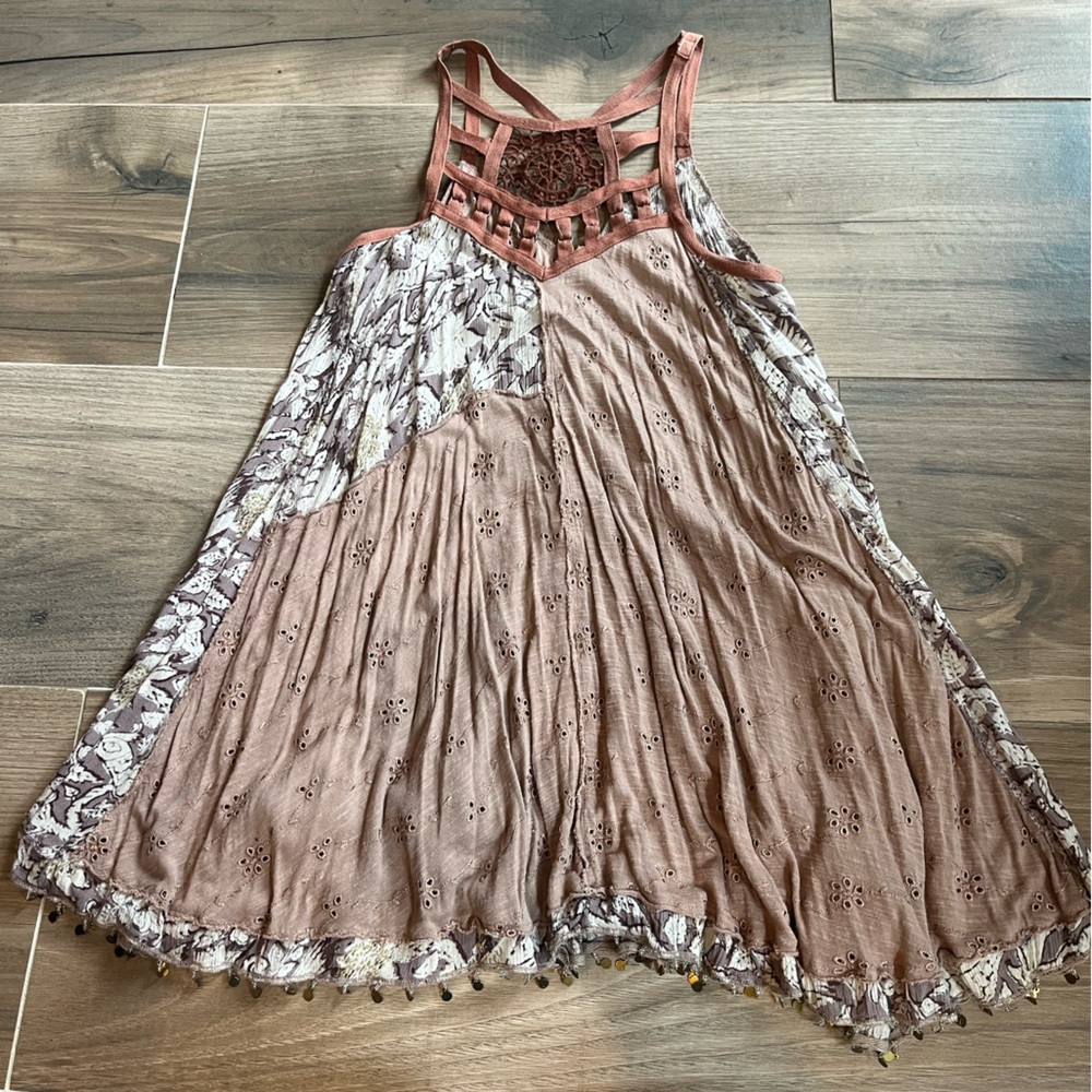 Free people. XS shirt.